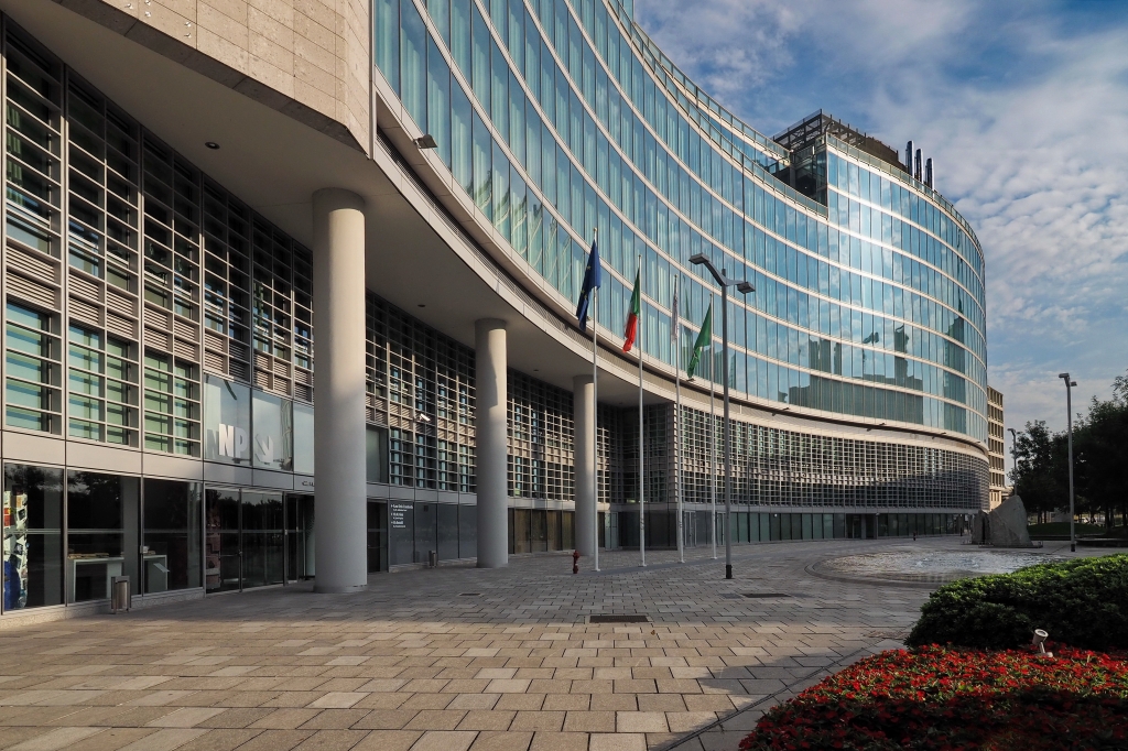 Profilo palazzo regione Lombardia