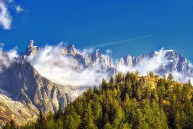 Il monte Bianco e il Dente del Gigante