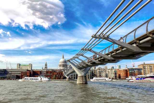 Londra - Thames River