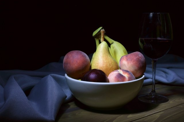 Natura morta , Frutta con calice vino - Still life Fruits
