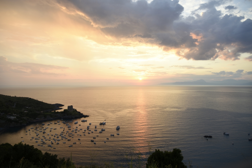 Tramonto sul mare di Calabria