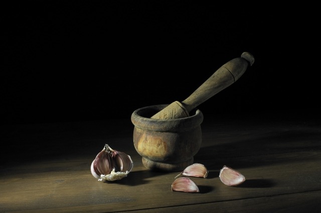Natura morta Vecchio mortaio da cucina - Still lif kitchen mortar