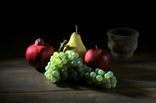 Natura morta Frutta di fine estate - Still life The fruit