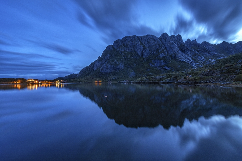 Ora blu nell'arcipelago delle Lofoten