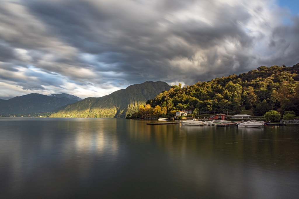 Lago d'autunno