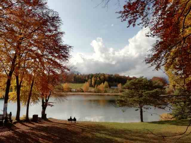 Autunno sul lago