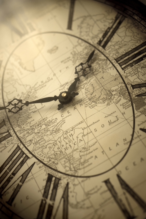 Orologio da parete con carta geografica