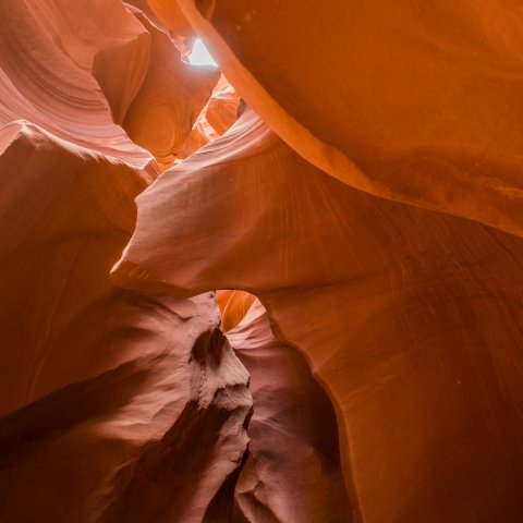 FACE THAT PROTECTS ANTELOPE CANYON ARIZONA · andreatrocani8