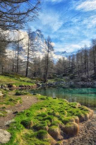 Il Lago Layet o lago blu