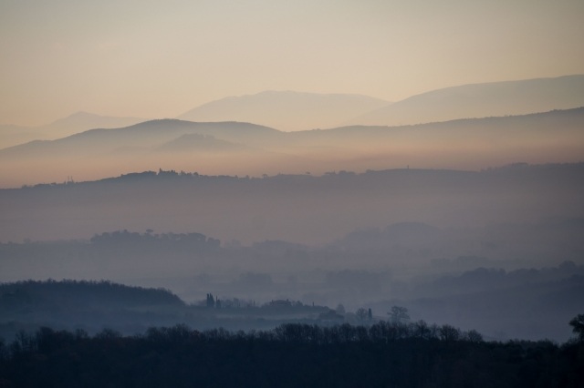 Nebbia sulle colline