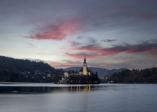 Tramonto sul lago di Bled