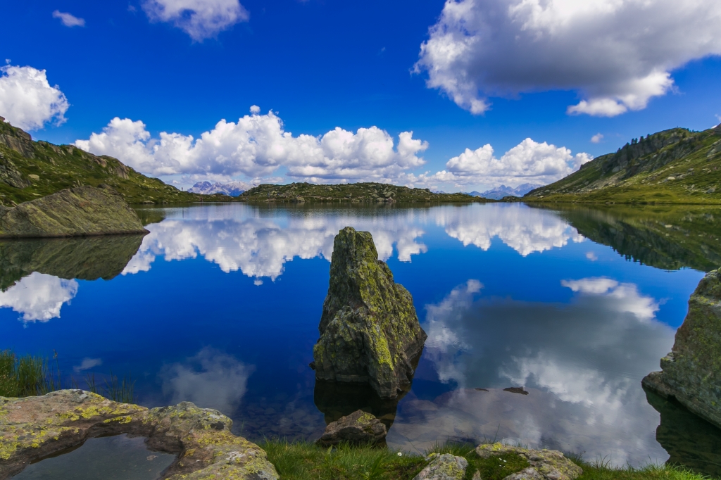 Veduta panoramica dei Laghi di Bombasel
