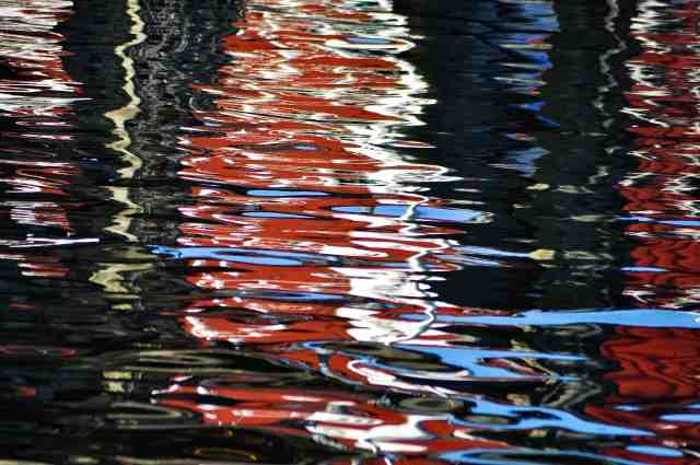 Riflessi sul mare