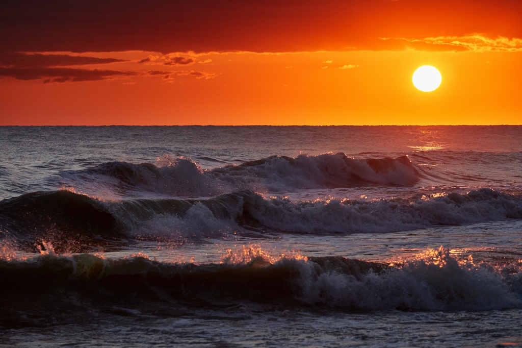Alba nel mare aperto