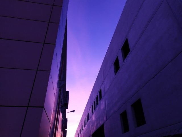 Tramonto tra i palazzi