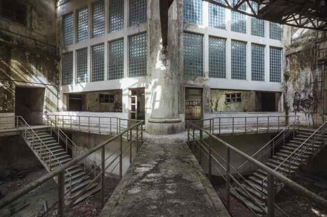 Centrale elettrica abbandonata