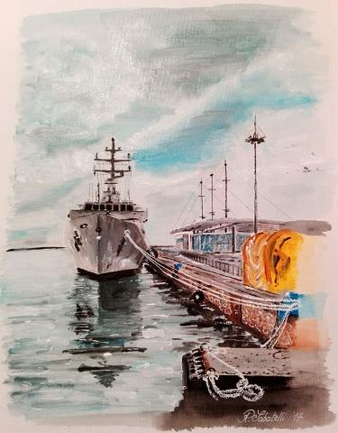 Nave militare al porto di Cagliari