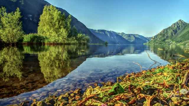 Una tranquilla giornata al lago