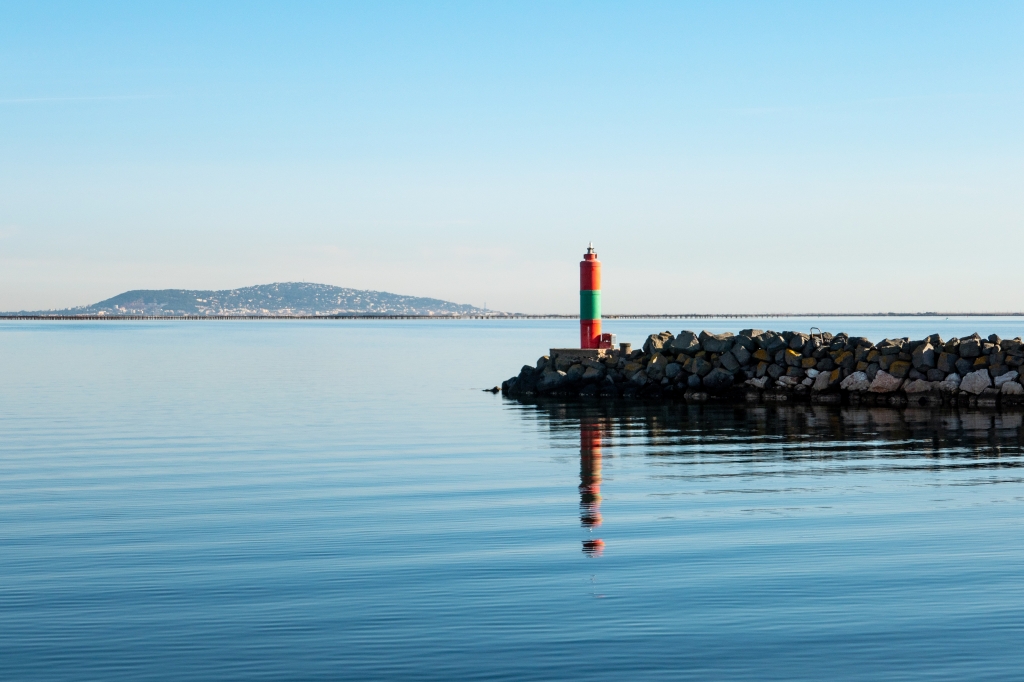 Molo del porto e faro