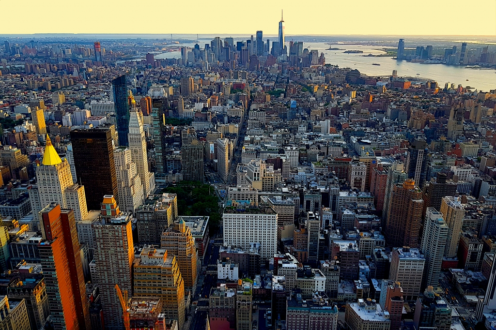 Lo Skyline di New York al Tramonto dal Empire State Building
