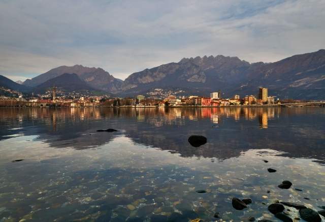 Lungo lago di Lecco