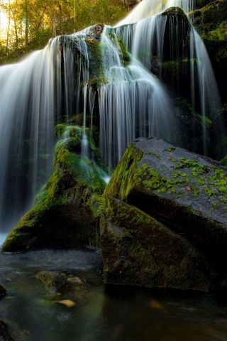 Cascata di seta