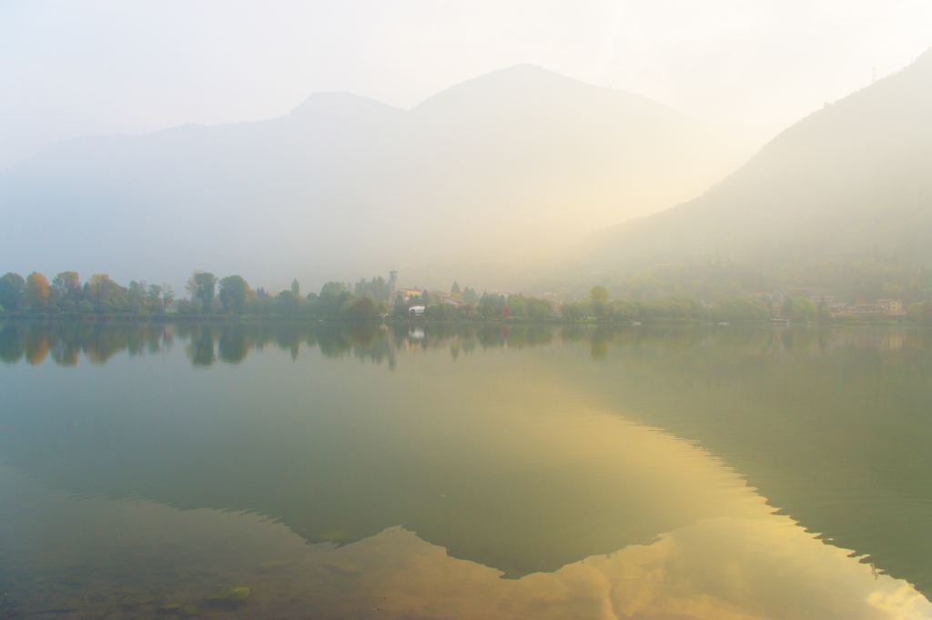 Autunno sul Lago di Endine