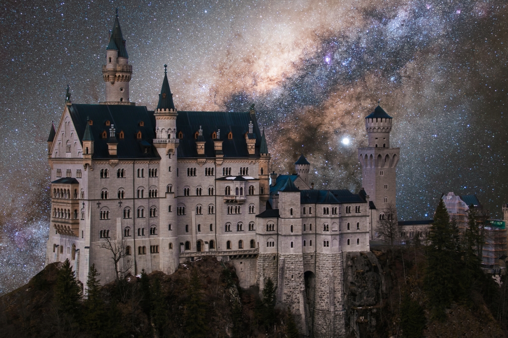 Neuschwanstein, il castello delle favole visto di notte