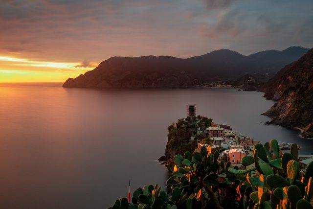 Vernazza arancione e verde
