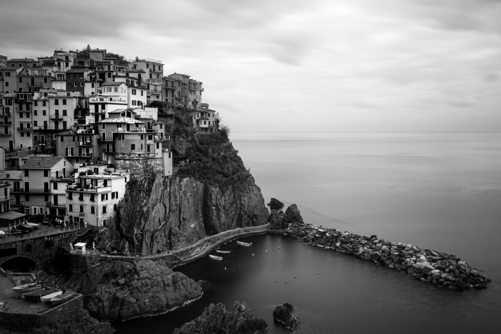 Manarola in bianco e nero