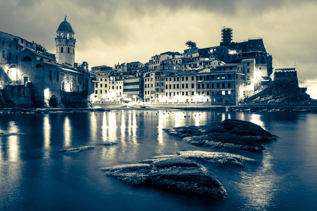 Vernazza blu e giallo