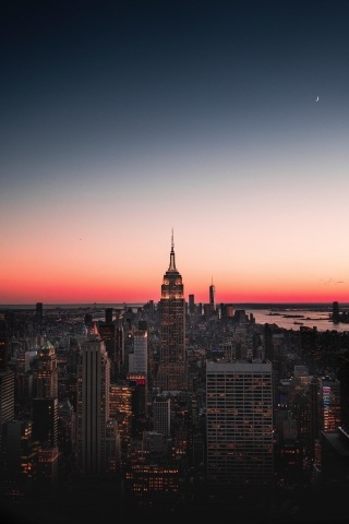 "Manhattan", 2019