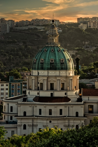Napoli Cupola chiesa Capodimonte
