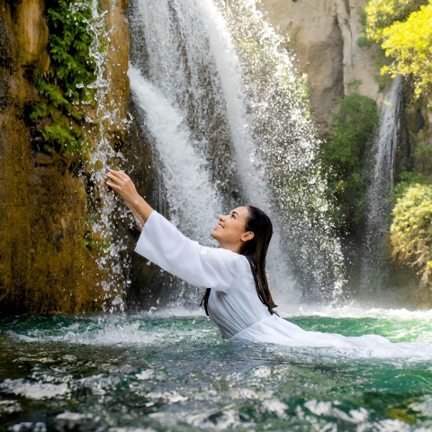 Sotto le cascate
