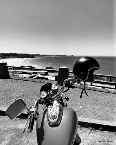 bike on the seaside