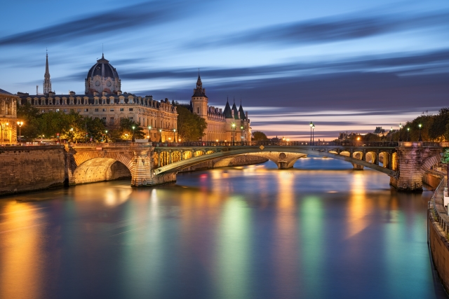 Le mille luci di Parigi