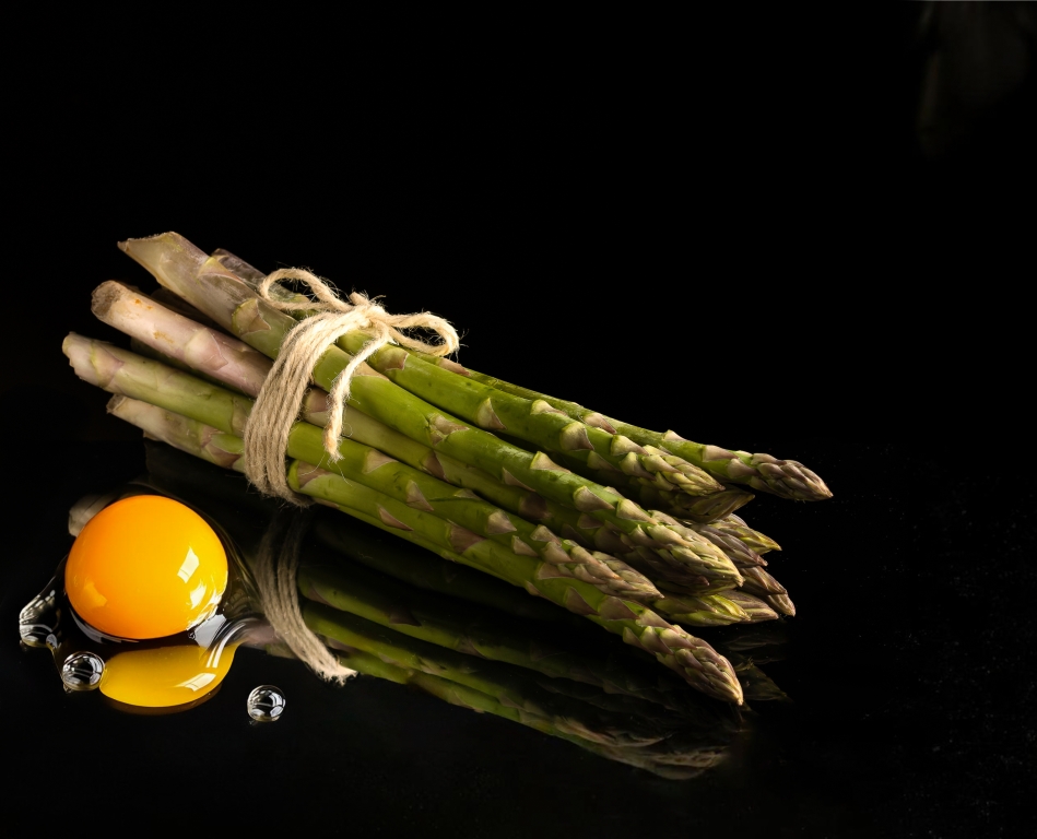 ASPARAGI E UOVA