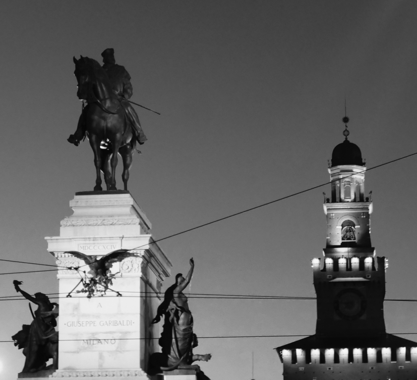 Piazza Cairoli, Milano