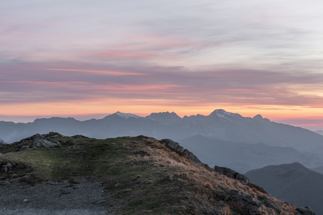 Alpi Apuane al tramonto