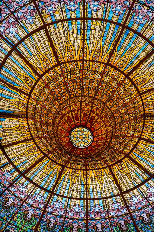 vetri colorati a Barcellona