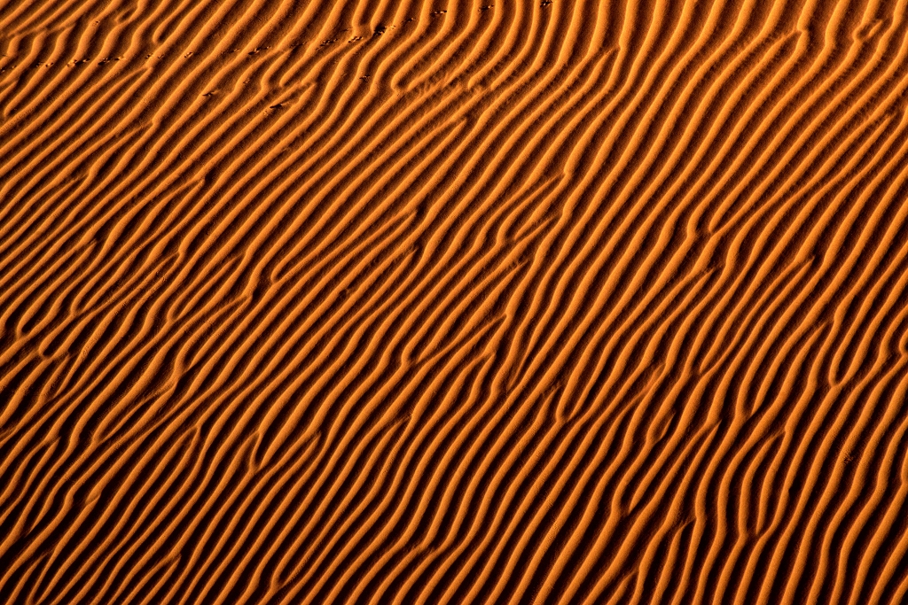 Symmetrical Sand