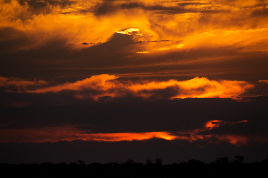 Tramonto su Tela