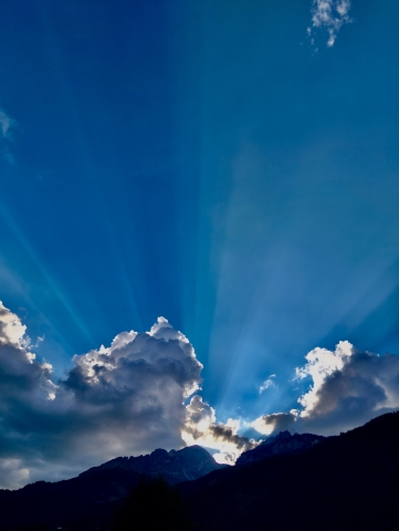 Cloud. · calzavaraelisa8